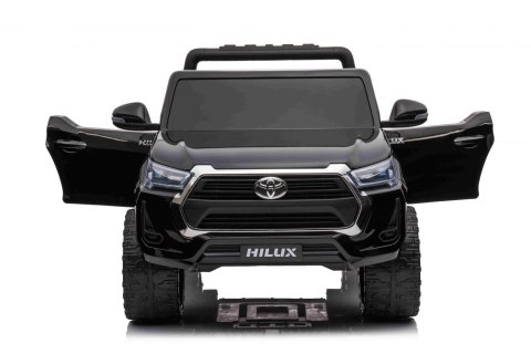 Toyota Hilux na akumulator dla dzieci Czarny + Napęd 4x4 + Pilot + 2 bagażniki + Radio MP3 + LED