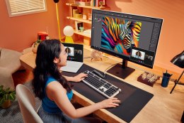 MONITOR HP OLED, UHD 31,5