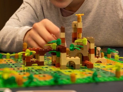 Rebel Gra planszowo-konstrukcyjna LEGO Monkey Palace GR0774
