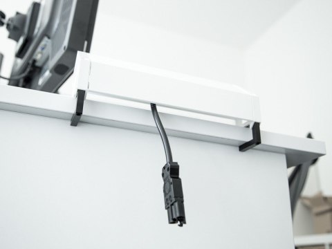 Bachmann DESK 2 Gniazdo stołowe 3-drożne, kolor: Inox