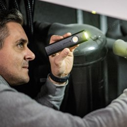 Ledlenser 502735 oświetlenie robocze Czarny LED 12 W