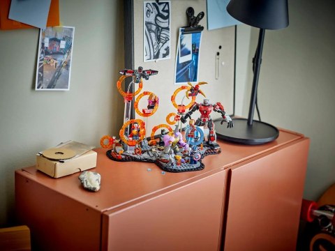 LEGO MARVEL 76323 Avengers: Koniec gry - Ostateczna bitwa